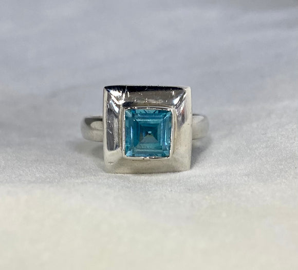 Cubic Zirconia Ring set in Sterling Silver